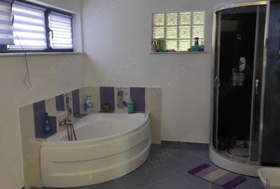 Casă în Central - 6