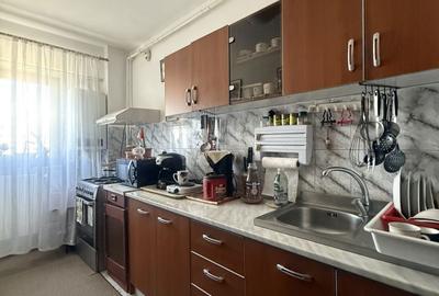 Apartament cu 2 camere decomandat în Far - 2