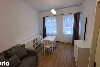 Garsonieră în Ștrand