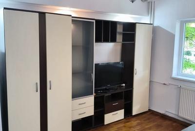 Garsonieră decomandată, mobilată în Buziașului - 3