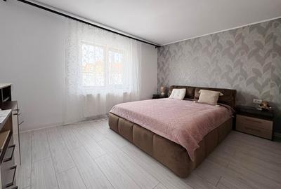 Casa la sol 3 camere,  zona buna, Valu lui Traian, - 3