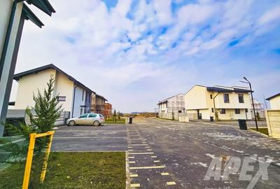 Casă individuală cu 5 camere cu Canalizare în Central - 5