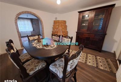 Casă cu 5 camere cu Teren 800 Mp în Cornu Luncii - 13