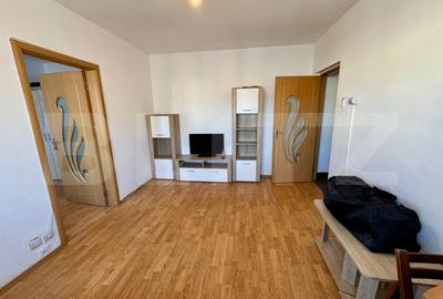 Apartament cu 2 camere, 40 mp - zona Vasile Aaron - 2