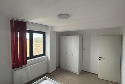 Apartament cu 3 camere semidecomandat în Central - 8