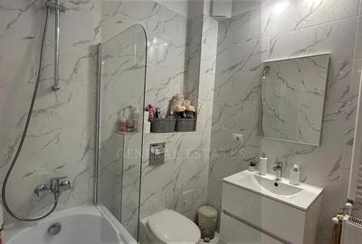 Studio luminos spre vanzaare, la poalele Pietrei Craiului Zarne?ti - 8