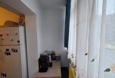 Apartament cu 2 camere decomandat în Târgu Cucu - 4