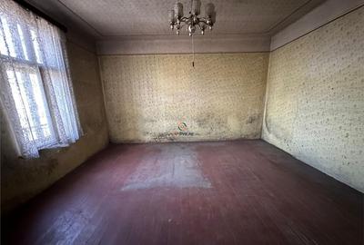 Casă cu 4 camere cu Teren 980 Mp în Dorobanților