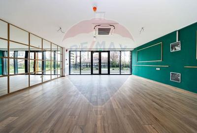 Spațiu comercial, de 78 mp, în Centrul Civic - 1