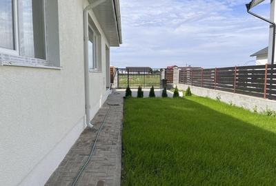 Casa pe parter de vânzare - 2