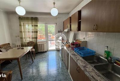 Casă cu 4 camere în Ultracentral - 1