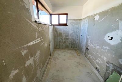 Duplex cu 4 camere cu Canalizare în Domnești - 9