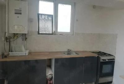 Spațiu comercial, de 83 mp, în Central - 5