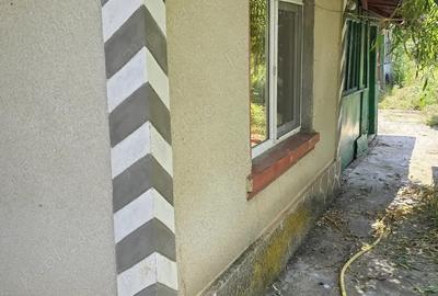 Teren si casa batraneasca - 4