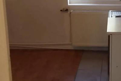 Apartament cu 3 camere semidecomandat în Ultracentral - 2