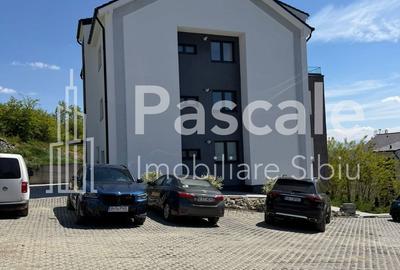 Apartament cu 3 camere în Cristian - 4
