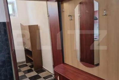Spațiu comercial, de 65 mp, în Central - 8