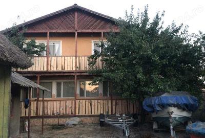 Casa pensiune Delta Dunarii Mahmudia 5 camere living 60mp 2 bucatarii - 1