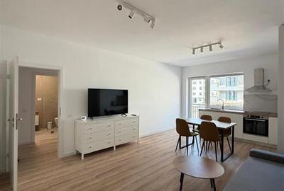 Apartament cu 2 camere decomandat în Tractorul - 4