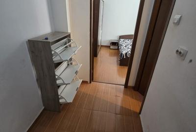 Garsonieră decomandată în Central - 2
