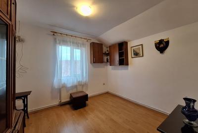 Triplex cu 4 camere, 100 mp, parcare, zona Avram Iancu - 5