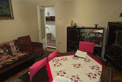 Apartament cu 3 camere decomandat în Progresul - 14