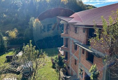 Spațiu comercial, de 1,000 mp, în Firiza - 3