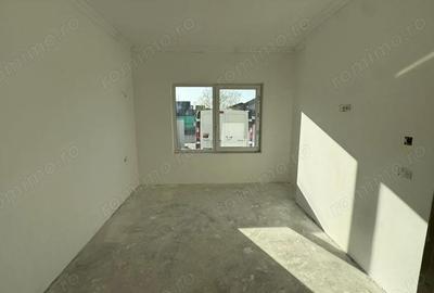 Casă cu 5 camere cu Teren 350 Mp în Săcălaz - 14