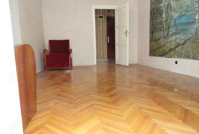 Apartament 2 camere etaj 3 zona centrala, langa Liceul Pedagogic - 7