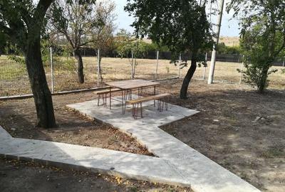 Casă cu 4 camere în Bârca