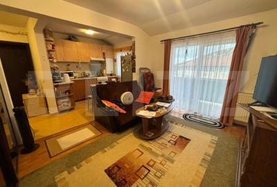 Apartament 2 camere, 50.72 mp, zona Florilor - 12