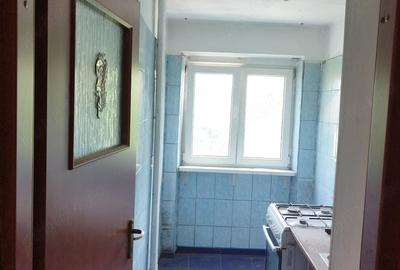 Apartament cu 3 camere semidecomandat în Drumul Găzarului - 3