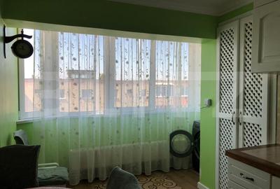 Apartament cu 3 camere decomandat, mobilat în Bartolomeu - 13