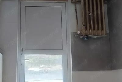 Apartament cu 3 camere decomandat în Central - 4