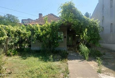 Casă cu 4 camere în City Park Mall