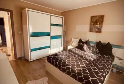 Casă cu 4 camere cu Teren 542 Mp în Vladimirescu