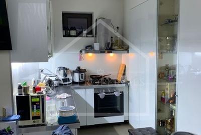 Apartament cu 3 camere decomandat, mobilat în Bucureștii Noi