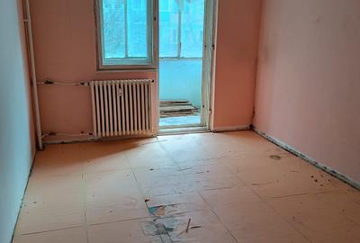 Apartament cu 3 camere semidecomandat în Drumul Taberei - 6