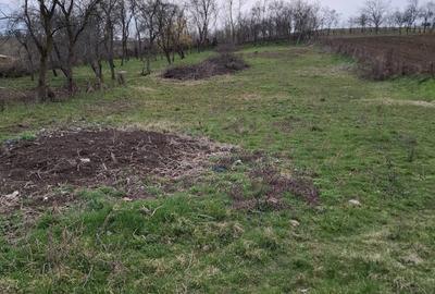 Teren de 1740 mp, în Central - 3