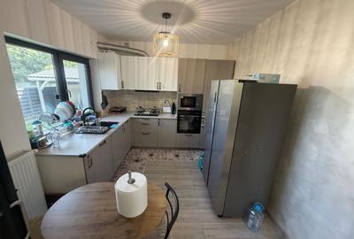 Casă individuală cu 4 camere cu Canalizare în Central - 14