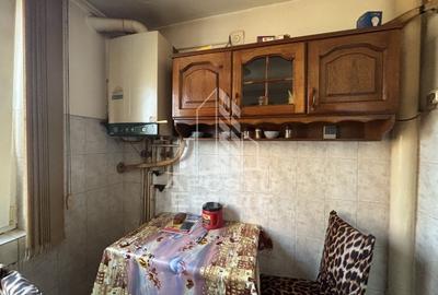 Apartament decomandat cu 3 camere, zona Dambovita, etaj intermediar - 8