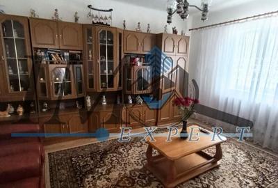 Casă individuală cu 4 camere cu Canalizare în Micești - 3