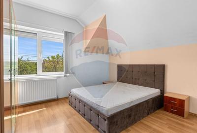 Apartament cu 3 camere semidecomandat, mobilat în Grădiște
