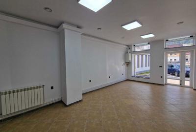 Spațiu comercial, de 60 mp, în Ultracentral - 6