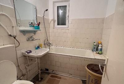 Apartament cu 2 camere Targu Jiu, zona centrala - 7
