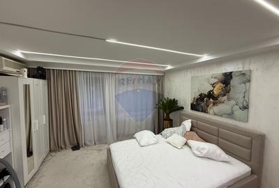 De inchiriat Casa / Vila 7 camere + curte zona Vatra Luminoasa - 5