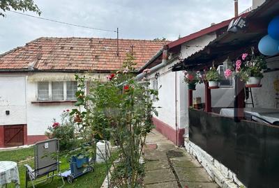 Casa individuala 4 camere 94mp utili, singur in curte, zona Schei - 2