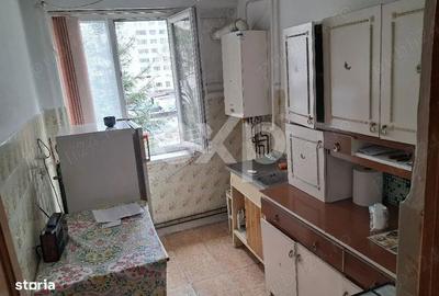 Apartament cu 2 camere decomandat în Ultracentral