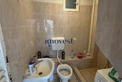 Casă cu 6 camere cu Teren 900 Mp în Vetiș - 17
