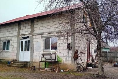 Casă cu 2 camere cu Teren 3900 Mp în Uda - 7